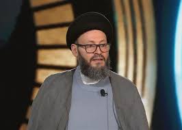 الحسيني يحذر: لبنان دخل مرحلة خطيرة من الانزلاق نحو التصادم والانقسام العمودي من قمة الهرم السياسي إلى المؤسسات السيادية والعسكرية والأمنية