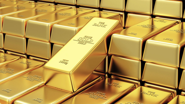 ارتفاع أسعار الذهب واستقرار النفط بعد يومين من التراجع