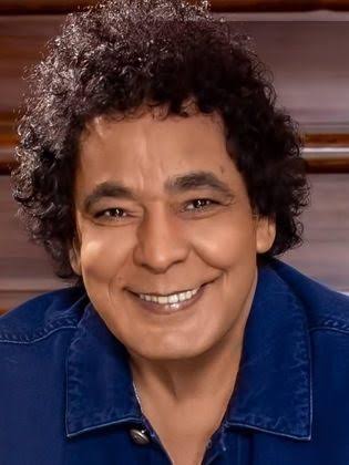 محمد منير إلى ألمانيا... أزمة صحية وفحوصات طبية