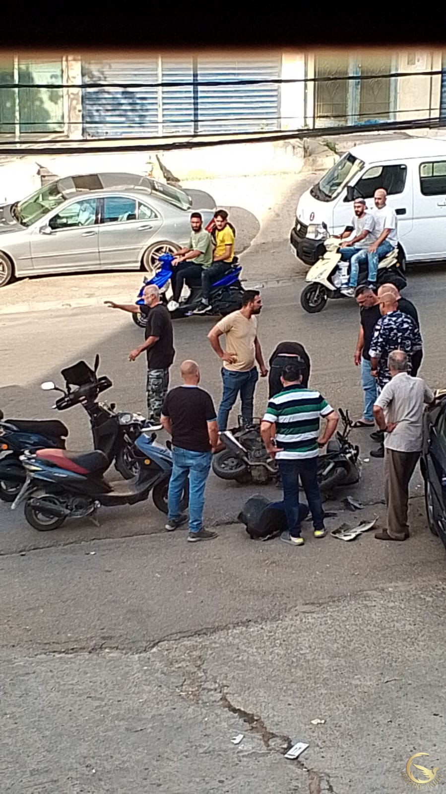 حادث سير على طريق عام عين الدلب في الصباح