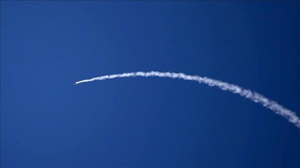 الجيش الإسرائيلي: إطلاق صاروخ اعتراضي باتجاه هدف جوي مشبوه في جنوب لبنان من دون تفعيل صفارات الإنذار